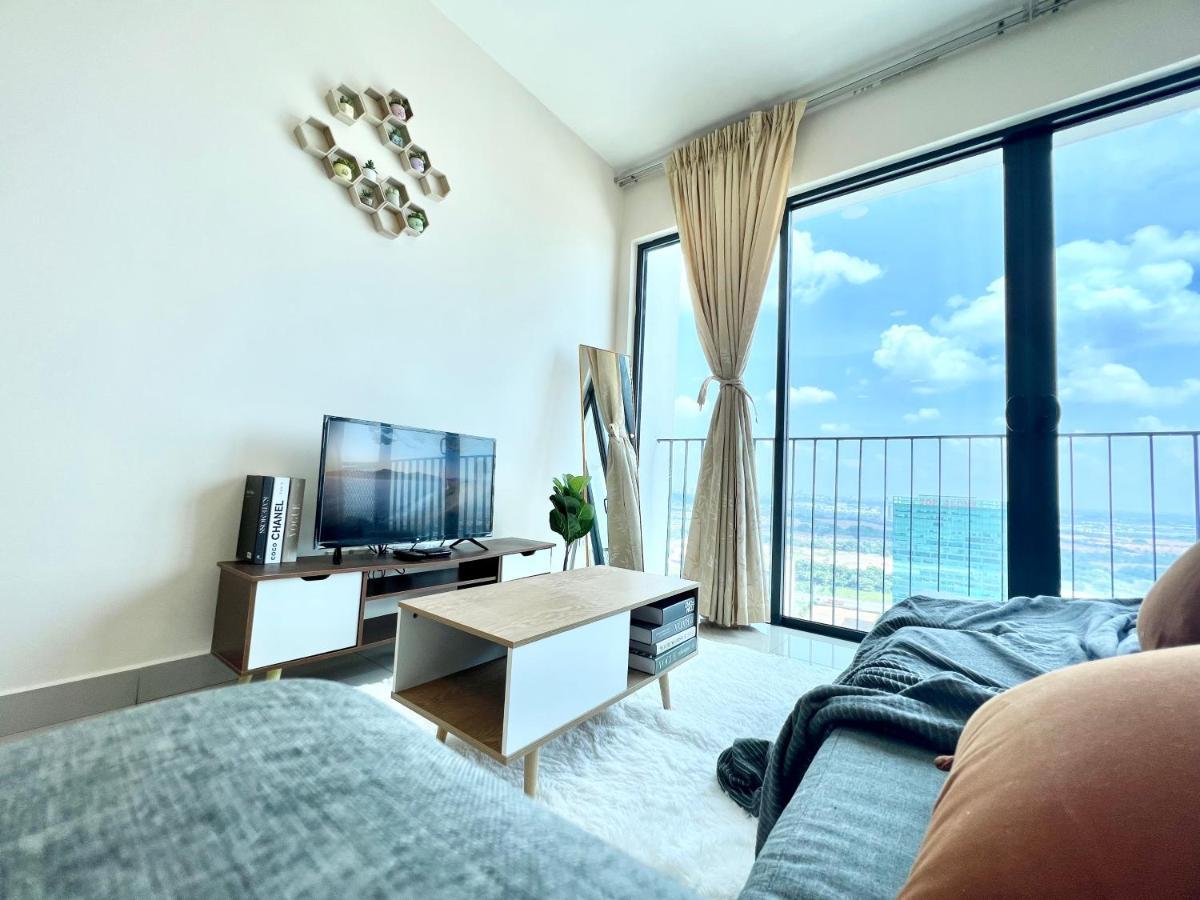 A 1-4 Pax Cozy Studio Tv Box Pool 100Mps Wifi 3 Bed Trefoil Setia Alam Dış mekan fotoğraf